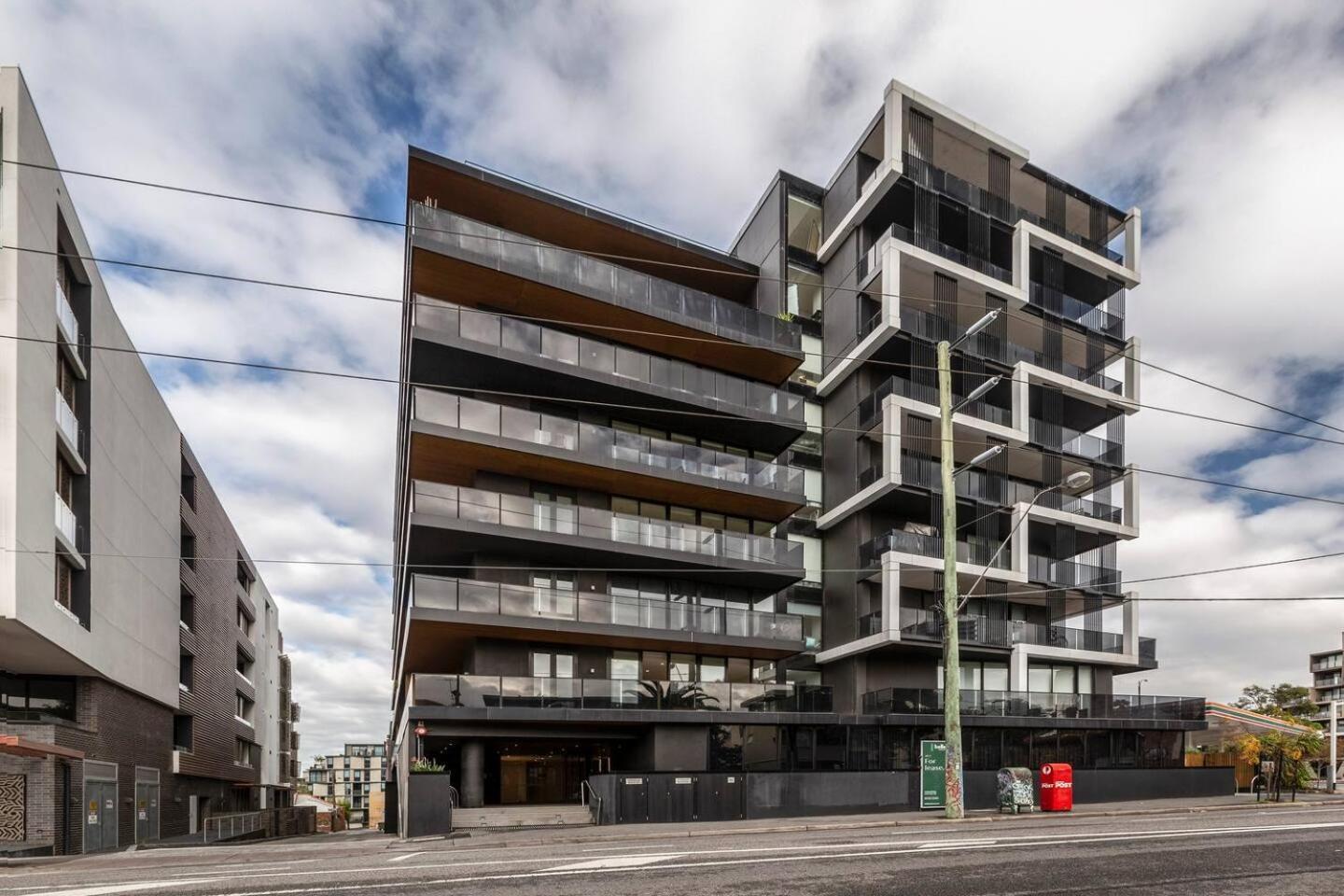 Trendy New York-Style Condo In Vibrant St Kilda Melburne Exterior foto